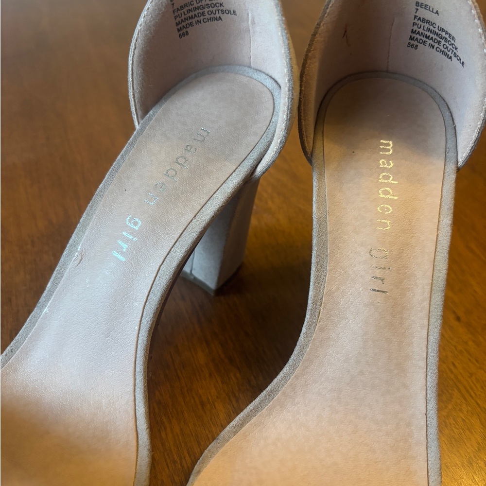 Madden Girl Cream Block Heel Sandals - Picture 7 of 7